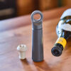 Wine Saver Loop Graphite Met 1 Vacuum